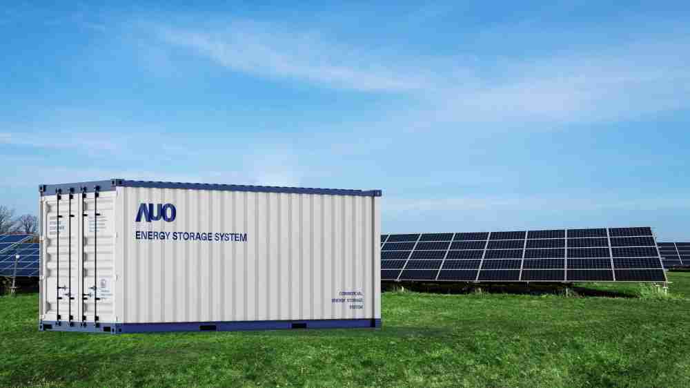 优游UB8透过AI数据管理，，，提供不同类型用户进行储能与能源管理，，，达到再生能源管控调度成效